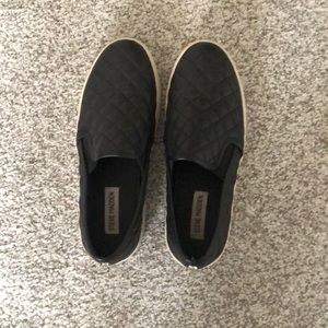 Steve Madden Sneakers